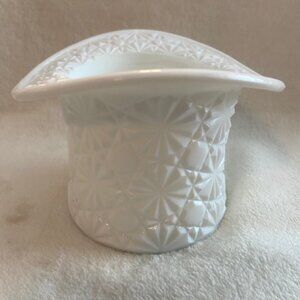 Vtg~Fenton White Milk Glass Top Hat~Daisy & Button Pattern~Small Vase~Candy Dish